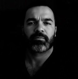 Sobre 4 Daniel Olímpio, fundador e desenvolvedor do blog ComoEuMeSintoQuando.com.br - homem 45 anos especialista em marketing e desenvolvimento web