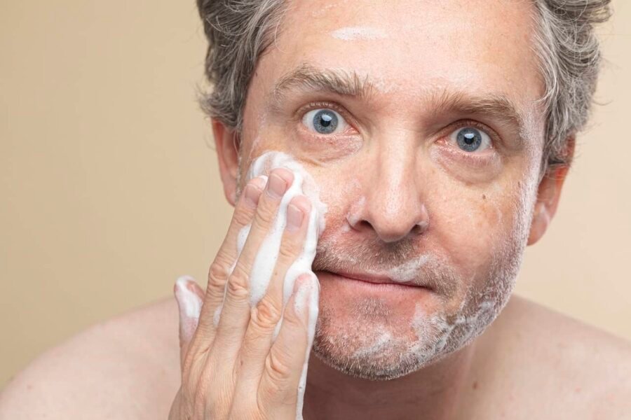 Skincare masculino básico 3 passos para pele saudável