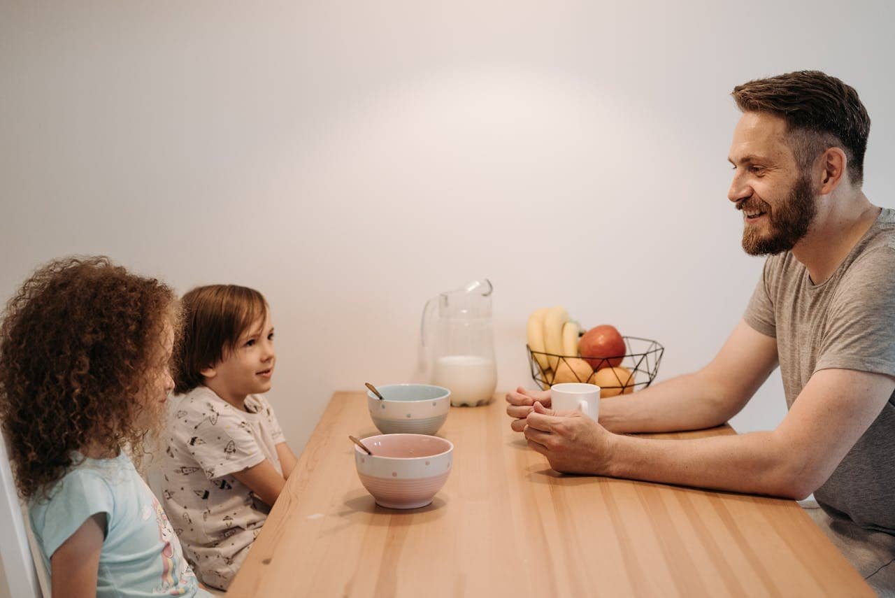 Fibras no café da manhã saúde intestinal masculina